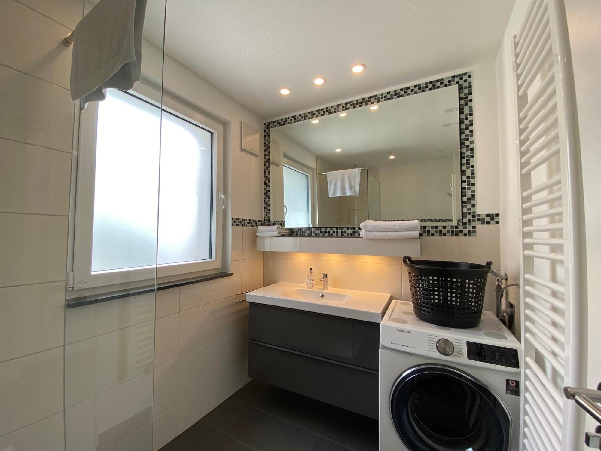 All-In Apartments In Fischeln Mit Gartenblick, Naehe Duesseldorf - Messe - Airport - Helios 克雷费尔德 外观 照片